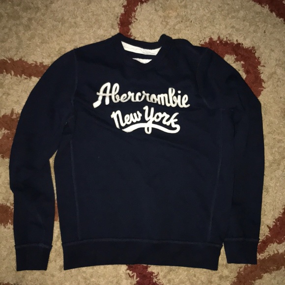 Abercrombie & Fitch Other - Abercrombie sweatshirt size medium